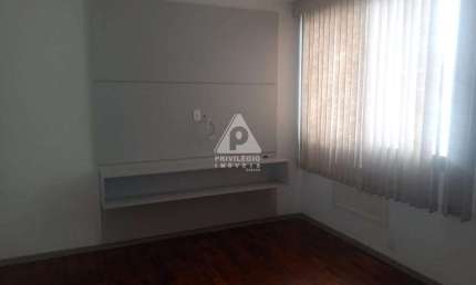 Apartamento 03 Quartos sendo 01 Suíte e, Laranjeiras