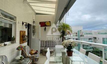 Cobertura Duplex em Condomínio no Recreio - 4 Quartos, sendo 3 suítes , piscina com hidro, varanda goumert com 3 vagas de garagem