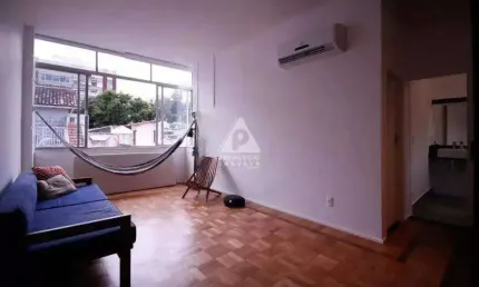 2 quartos sendo 1 suite, reformado, silencioso, condominio barato