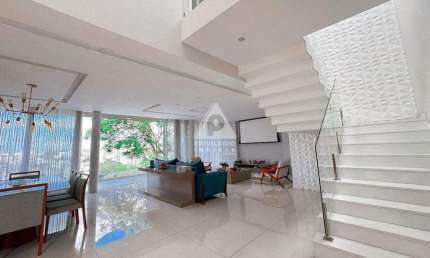 EXCLUSIVIDADE - Casa com 4 suites, piscina e área gourmet em Condomínio Fechado no Grajaú!