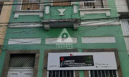 Prédio comercial com 4 pavimentos rua esteves júnior na praça são salvador