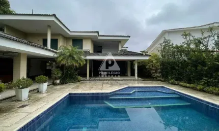 Casa à venda 4 suítes cond. novo leblon - barra da tijuca