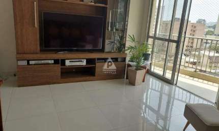 Apartamento a venda na Rua Ferreira Pontes com 3 quartos e varanda e 2 vagas