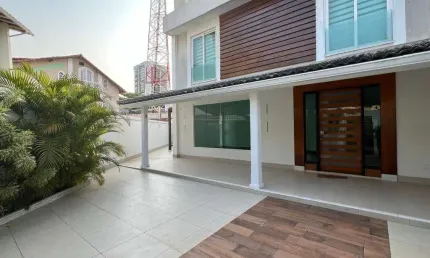 Jardim clube da barra - 302m² - 4 quartos - 3 suítes - reformada - vazia