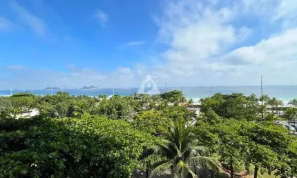 Apartamento duplex com vista cinematográfica - condomínio barramares