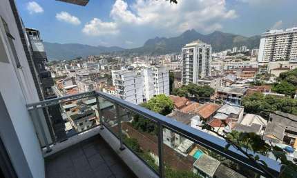 Apartamento tipo cobertura com piscina, 2 Suites em Vila Isabel