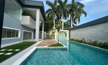 Casa à venda, 05 suítes, 03 vagas, 850 m² santa mônica jardins, barra da tijuca/rj