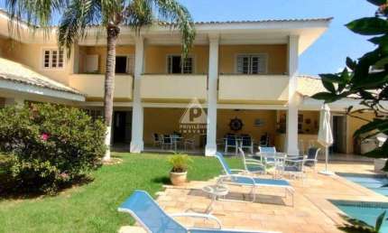 Casa Duplex em Condomínio - com 4 suítes - Condomínio Malibu - Barra da Tijuca