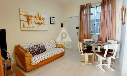 Centro: apartamento reformado c/ 2 quartos - perto da lapa!