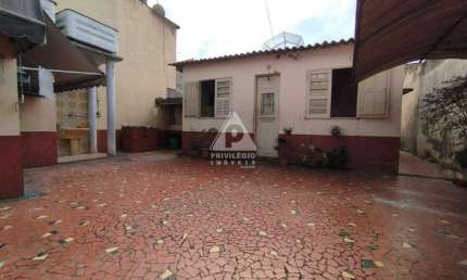 Casa Ampla e Independente na Taquara — 3 Quartos, Quintal Espaçoso e Localização Privilegiada!