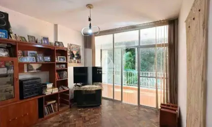 Apartamento à venda, 3 quartos, suíte, varanda, 2 vagas na escritura, infraestrutura, copacabana, rj