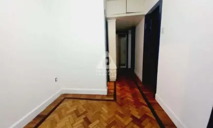 Apartamento de 86m² com 2 quartos com varanda no bairro gloria/ rj.