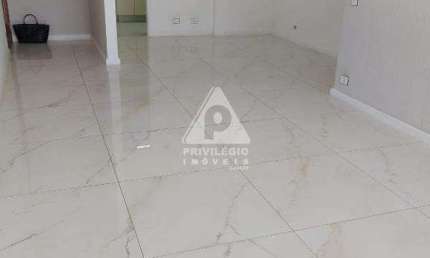 Apartamento 3 quartos (1 suíte) na Rua Barão de Mesquita - Tijuca