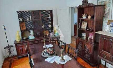 3 Quartos, 2 Banheiros, 2 Salas, Cozinha, Varanda, DCE, Porteira Fechada!