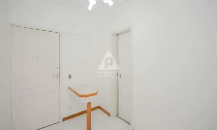 Sala comercial 25 mts, vista para o mar, 1 vaga de garagem, em ipanema.