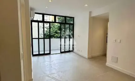 Apartamento com 2 quartos à venda na Avenida Nossa Senhora de Copacabana, --, Copacabana, Rio de Janeiro