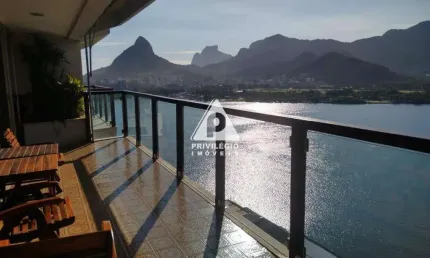Apartamento à venda na lagoa, 4 quartos (sendo 1 suíte), varanda, dependência completa, 2 vagas, rio de janeiro/rj