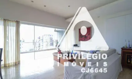 Apartamento à venda na lagoa, 3 quartos (sendo 3 suítes), varanda com piscina, dependência completa, 2 vagas.
