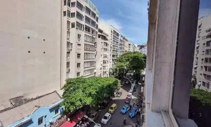 Sala, 3 quartos e dependencias completas próximo a praia e metro !!