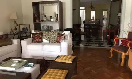 Espaçoso apartamento de 3 quartos: elegância e conforto em cada detalhe!