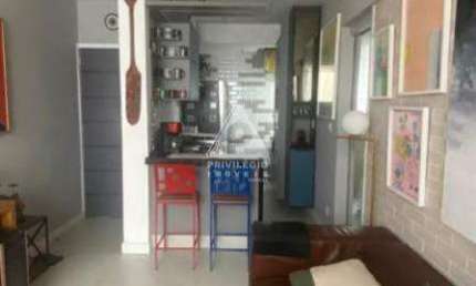 Apartamento à venda, 2 quartos, 1 suíte, Copacabana - RIO DE JANEIRO/RJ