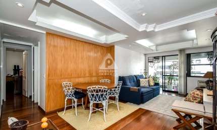 Excelente apartamento com 3 quartos, suíte e 3 vagas na escritura.