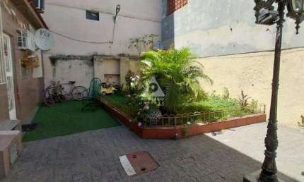 Privilegio imóveis Vende: Ótima casa térrea de vila em Bonsucesso