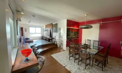 Apartamento de cinco quartos no flamengo com duas vagas, um por andar vista pão de açúcar disponível para venda na privilégio imóveis