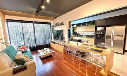 Apartamento 1 suíte, 114 mts, 1 vaga de garagem, entre a praia ea lagoa, em ipanema.