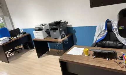 Sala comercial, 30 mts, 1 vaga de garagem, em ipanema.