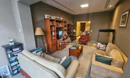 Apartamento 3 quartos, frente todo reformado, bem localizado