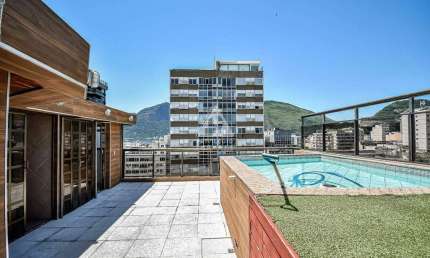 Cobertura, 4 quartos, suíte, varanda, piscina, 245 mts, vistas para o mar, Lagoa, Cristo, 1 vaga de garagem, em Ipanema.