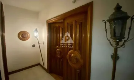 Leblon exclusivo: apartamento único com 280m², 5 quartos e vista livre para cristo e lagoa