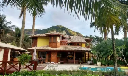 CASA DUPLEX ESTILO COLONIAL ,03 SALAS, 03 QUARTOS SUITE, CONDOMÍNIO FECHADO
