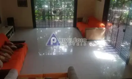 Casa de rua à venda, 3 quartos, 3 suítes, 4 vagas, laranjeiras - rio de janeiro/rj