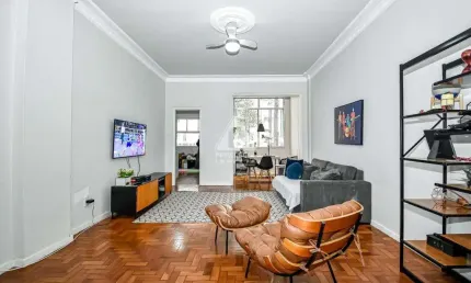 Apartamento de 03 quartos amplos, claros e arejados no flamengo quadra da praia