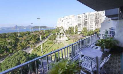 Apartamento à Venda no Flamengo 4 Quartos, Infraestrutura completa, 3 Vagas na Escritura, Vista Cinematográfica