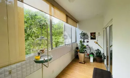 Apartamento de 2 quartos/suites, lavabo, 119m2 com vaga em rua nobre do flamengo, rj.