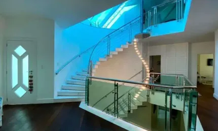 Casa triplex totalmente mobiliada 700 m2 5 quartos Recreio dos Bandeirantes