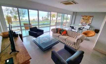 Apartamento para venda possui 175 metros quadrados com 4 quartos, Recreio dos Bandeirantes, RJ.