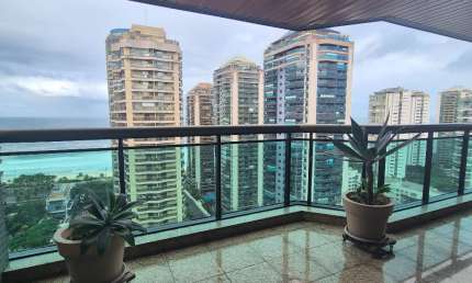 Apartamento à venda 4 quartos , 160 m2 Lúcio Costa ,Barra da Tijuca