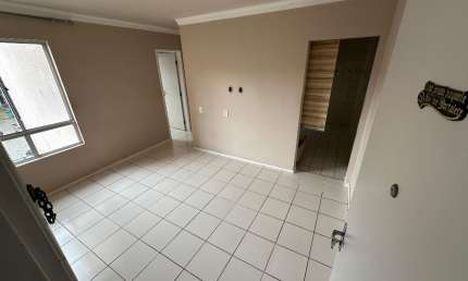 Apartamento com 2 quartos para alugar na Rua Maria Quitéria, 07, Itingá, Lauro de Freitas