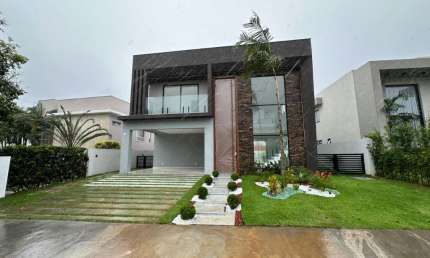 Casa nova nunca habitada 4 suítes no Alphaville Litoral Norte 1