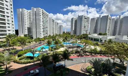 Apartamento 4/4 sendo 3 suítes 166 m2 vista clube no Le Parc