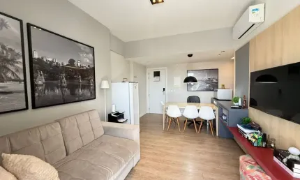 Apartamento sendo 1/4  com 45 m2 andar baixo/ nascente mondial - porteira fechada