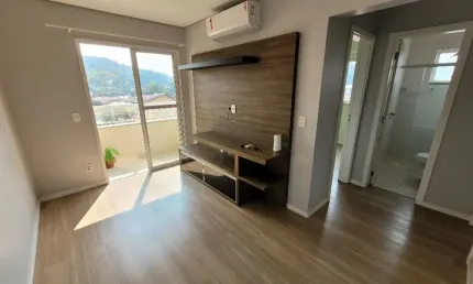 Apartamento com 1 suíte mais 1 quarto à venda no bairro Glória