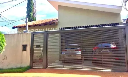 Conforto e Lazer: Casa Térrea no Jardim Bela Vista!