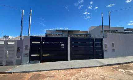 Preço Imbatível! Casa nova com suíte na Região do Pedrossian
