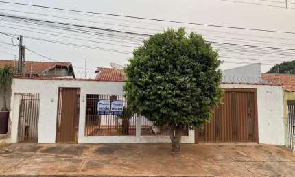 Casa Térrea + Edícula na Região do Bairro Maria Aparecida Pedrossian
