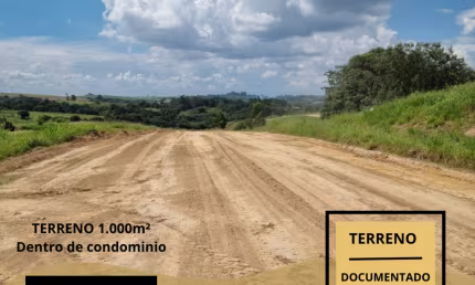 Terreno à venda na Rua Professor Toledo, 128, Aparecidinha, Araçoiaba da Serra